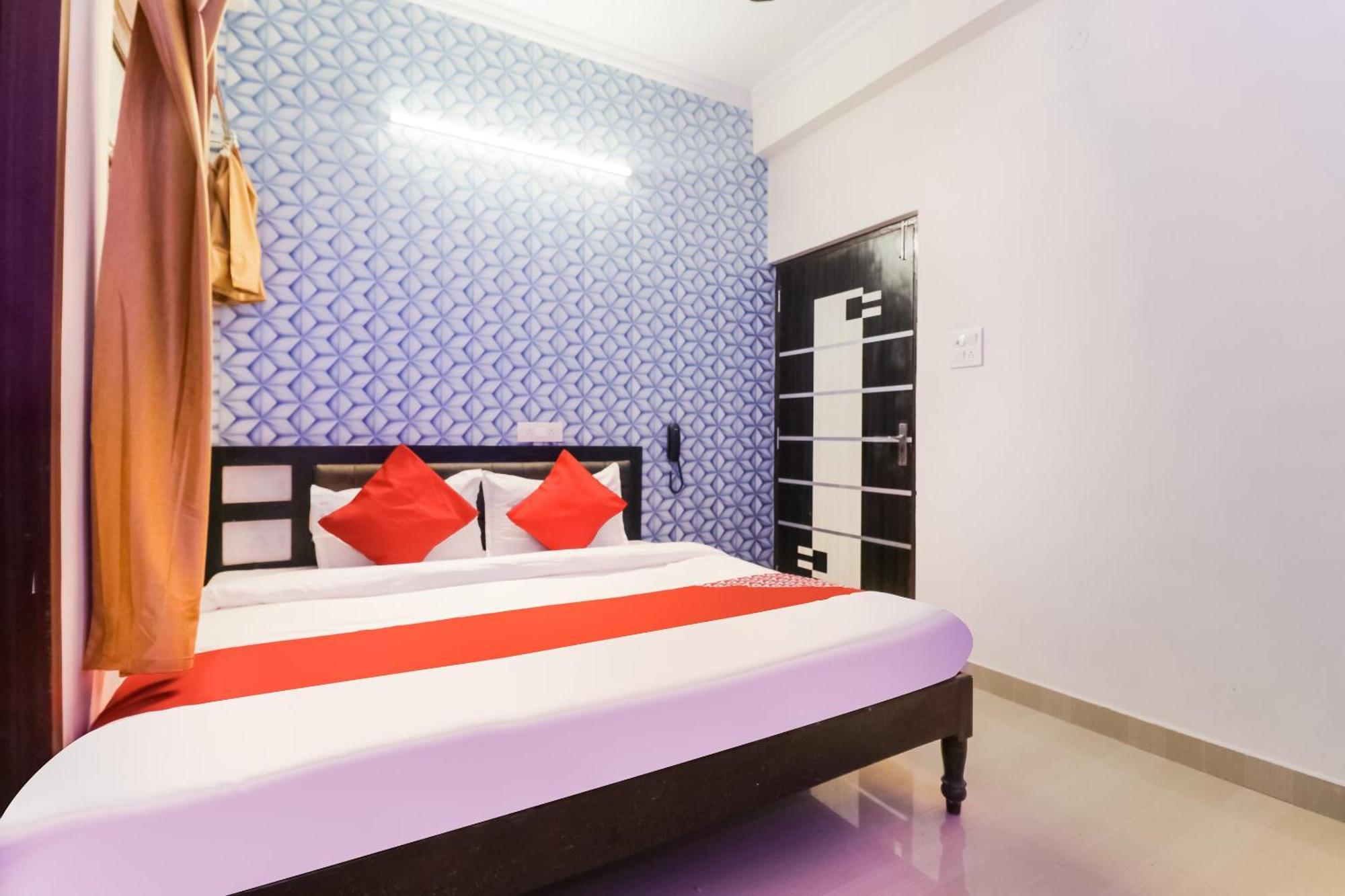 Super Hotel O Rs Inn Gorakhpur Exterior foto